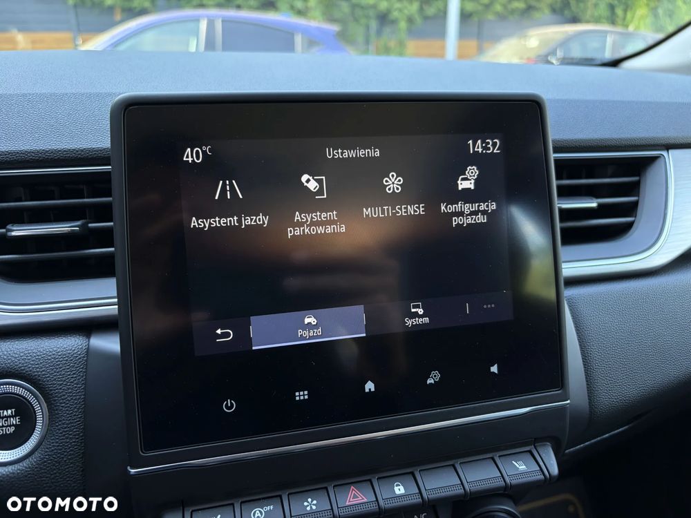 Renault Captur TCe 100 BUSINESS EDITION - 28