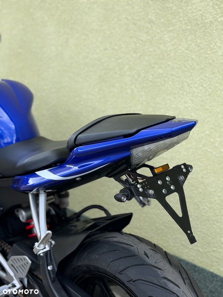 Yamaha R6 - 21