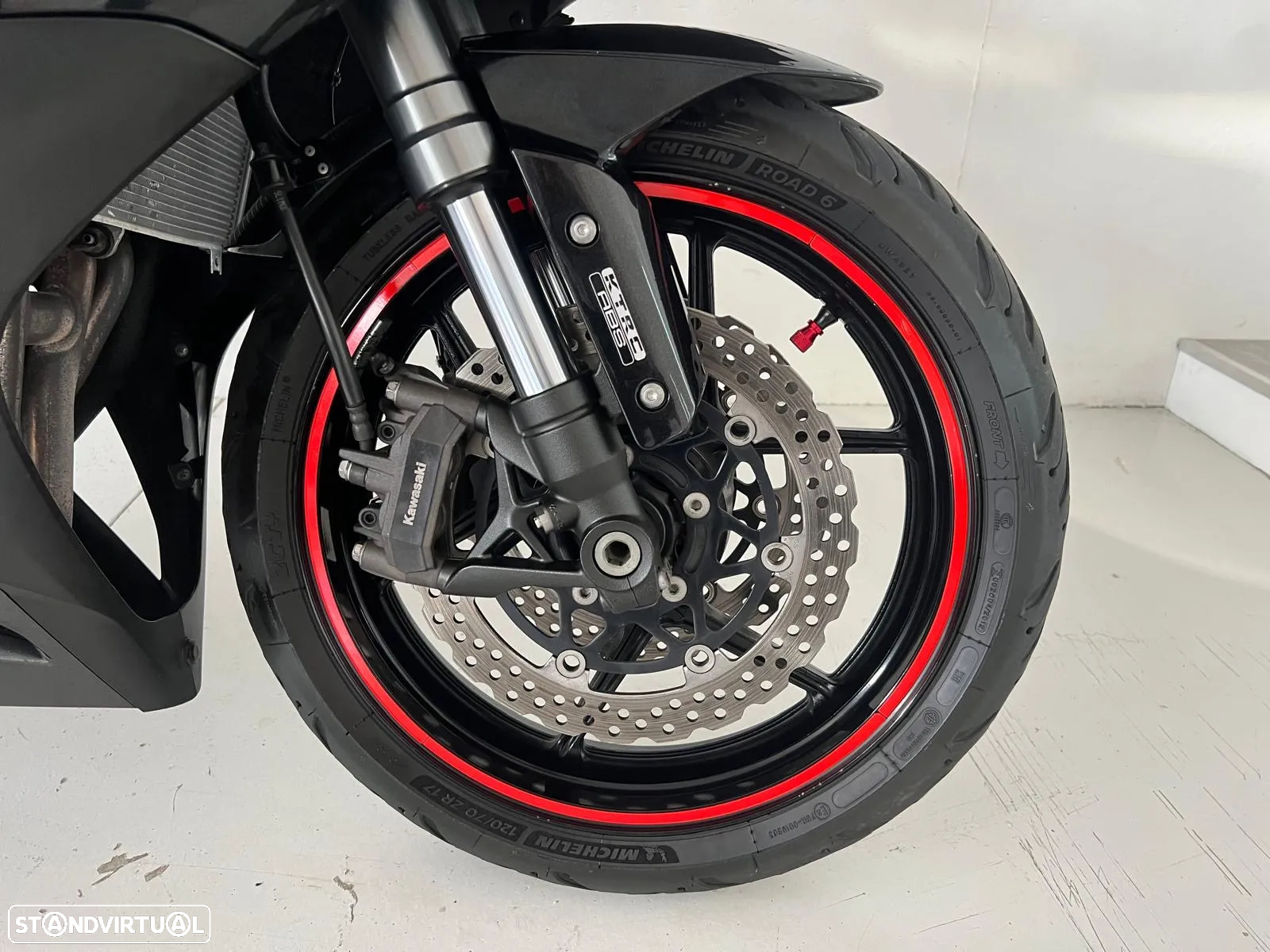 Kawasaki Z 1000SX - 17