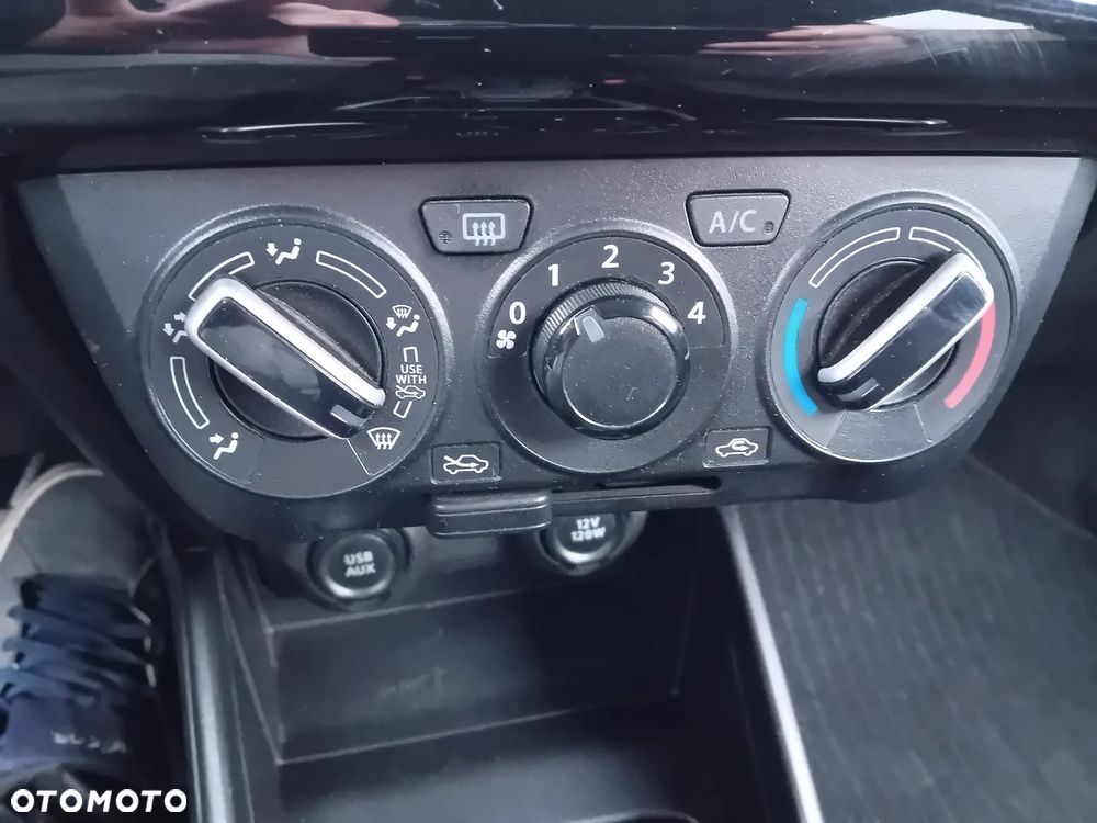 Suzuki Swift 1.2 Dualjet Hybrid CVT Comfort - 15