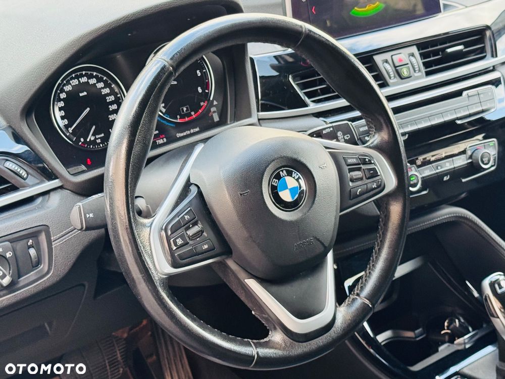 BMW X2 sDrive18d Advantage sport - 26