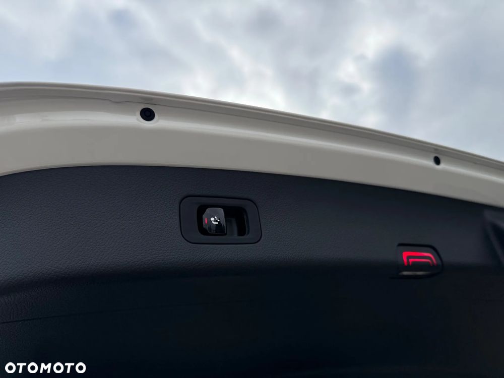 Mercedes-Benz GLC 200 d 4-Matic - 9