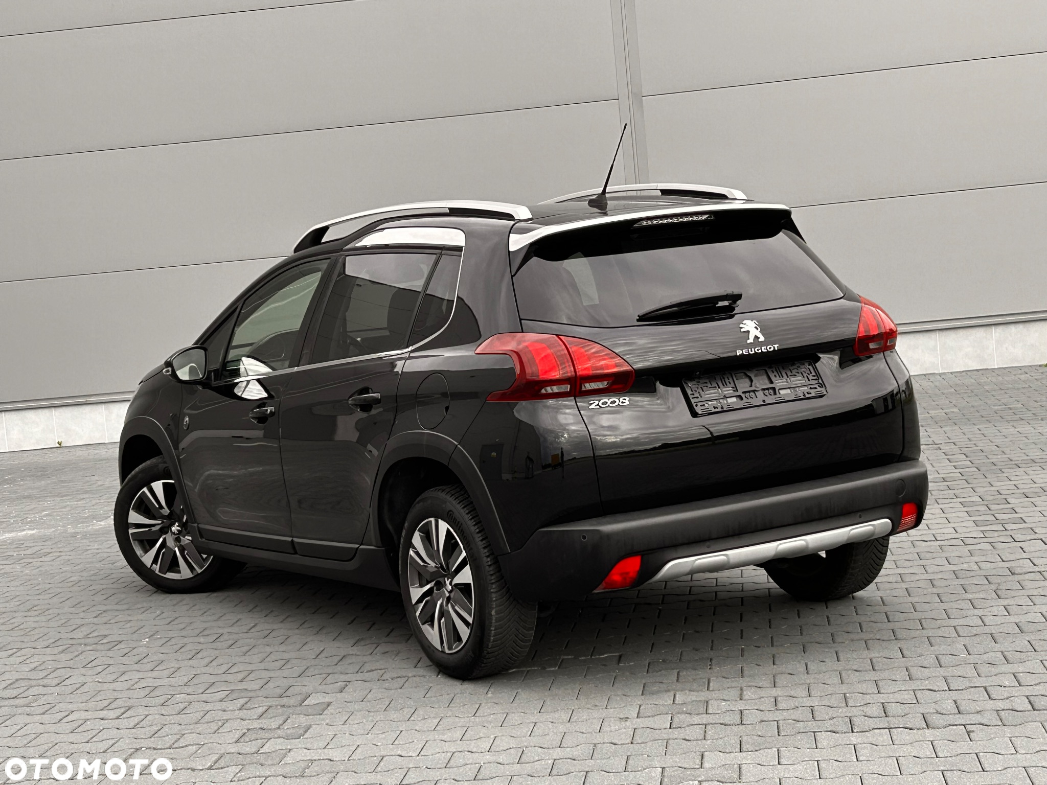 Peugeot 2008 BlueHDi FAP 120 STOP & START EAT6 Crossway - 17