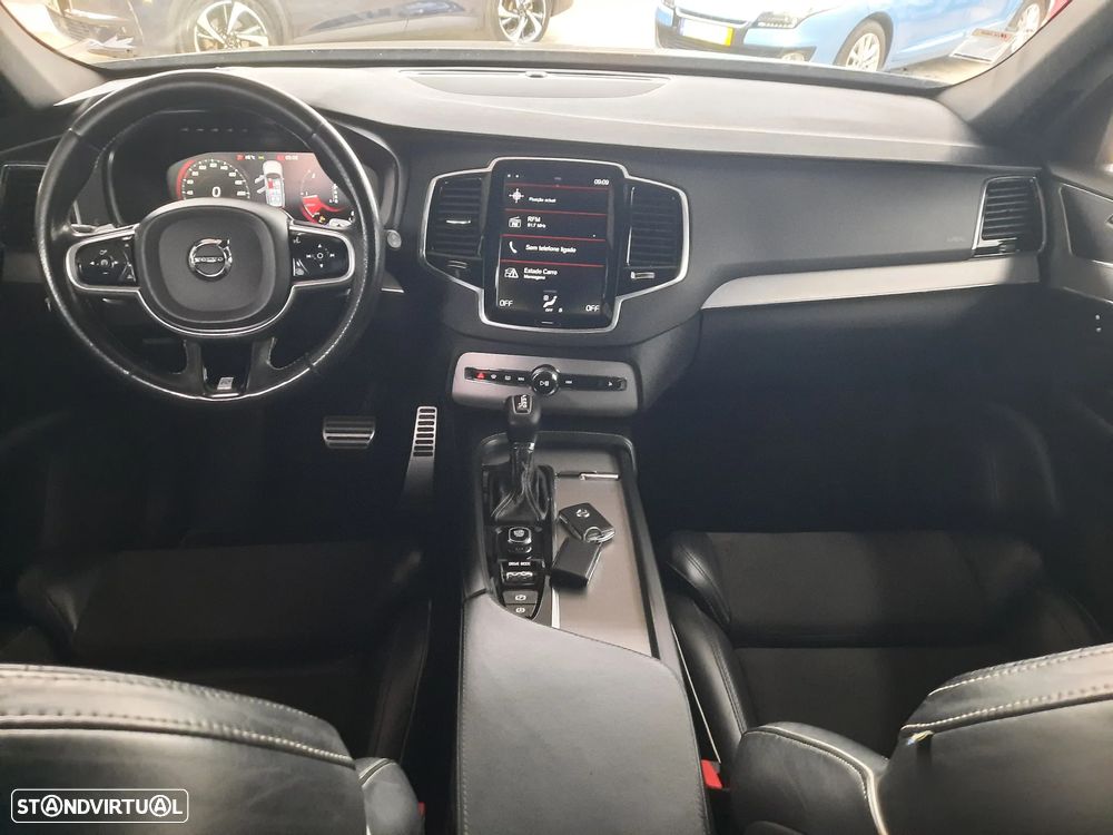 Volvo XC 90 2.0 D4 R-Design - 33