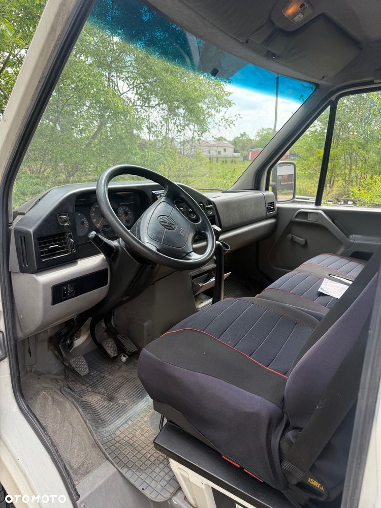 Volkswagen LT - 8
