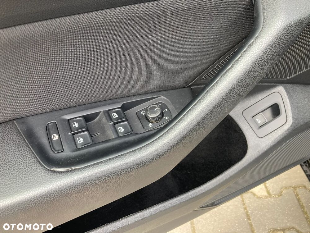Volkswagen Passat 2.0 TDI BMT Highline DSG - 9