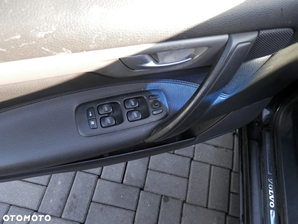 Volvo V70 - 33