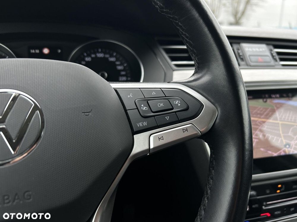 Volkswagen Passat Variant 2.0 TDI EVO Business DSG - 19