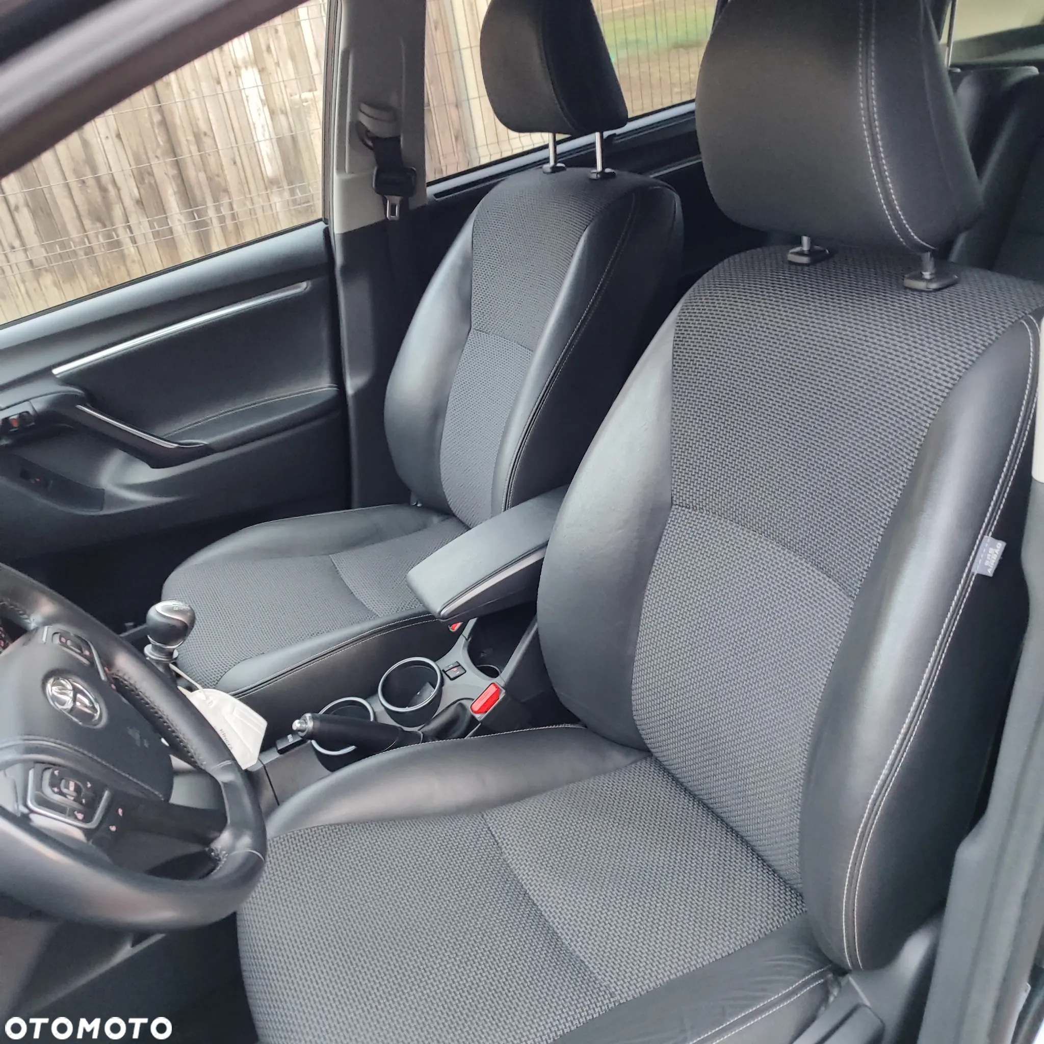 Toyota Verso 1.8 5-Sitzer Executive - 8