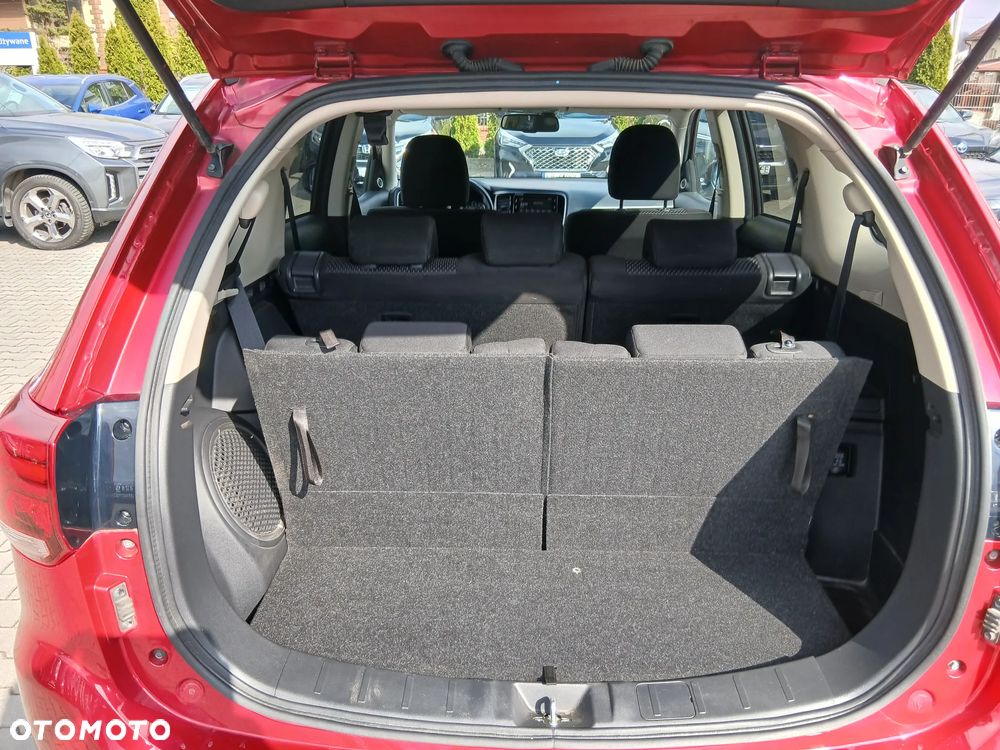 Mitsubishi Outlander 2.0 Intense + SDA 4WD CVT - 16