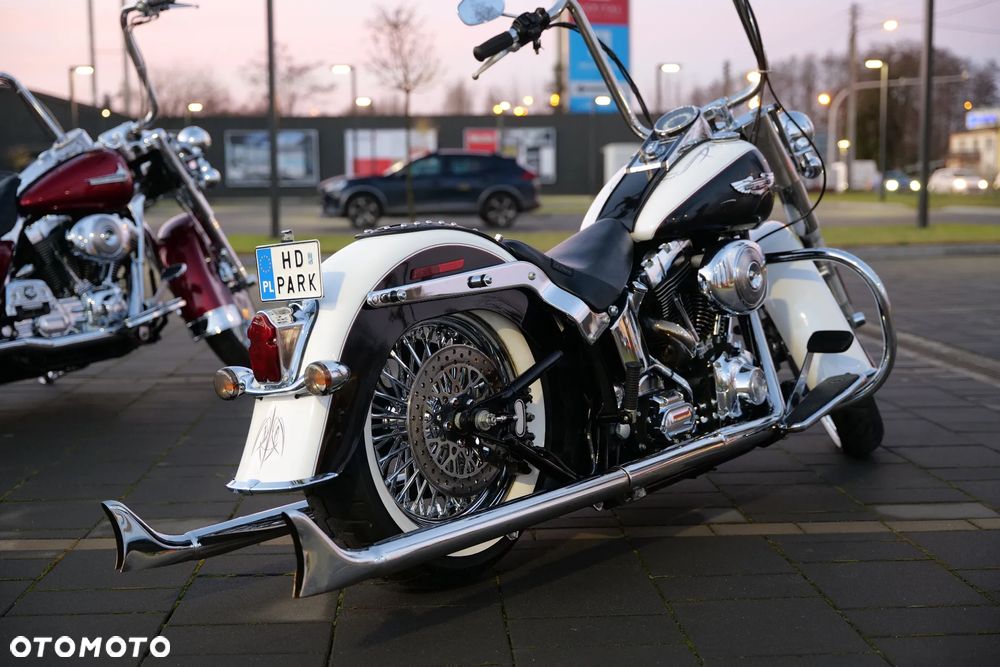 Harley-Davidson Softail Deluxe - 9