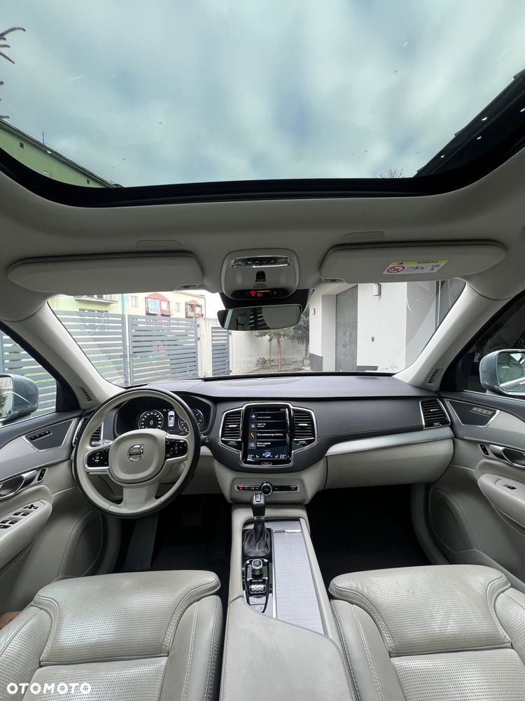 Volvo XC 90 - 6