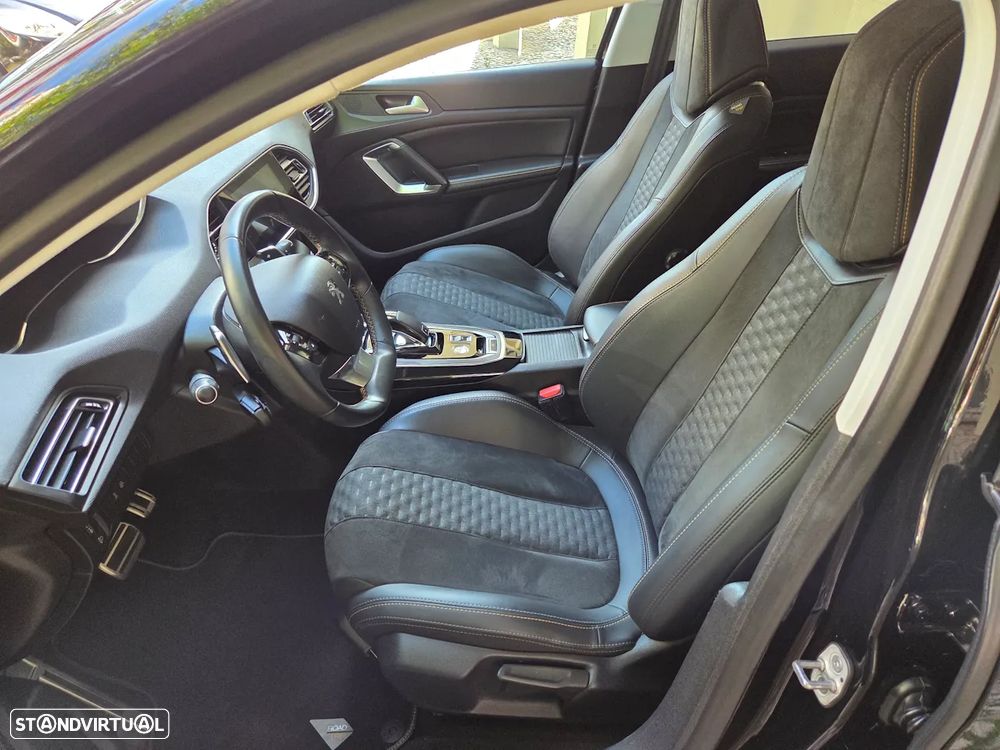 Peugeot 308 1.2 PureTech Allure EAT8 - 9