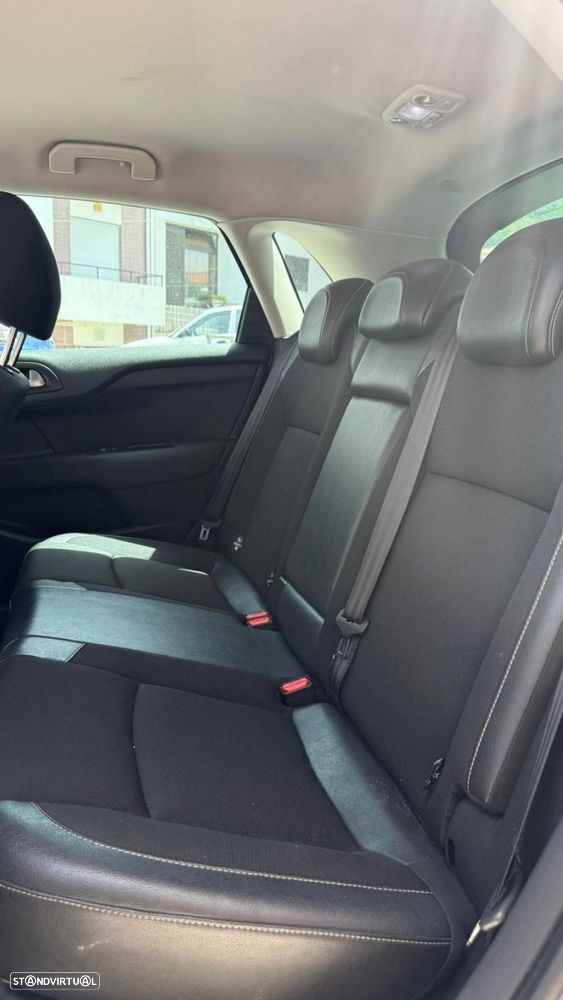 Citroën C4 BlueHDi 100 Stop&Start 86g Selection - 8