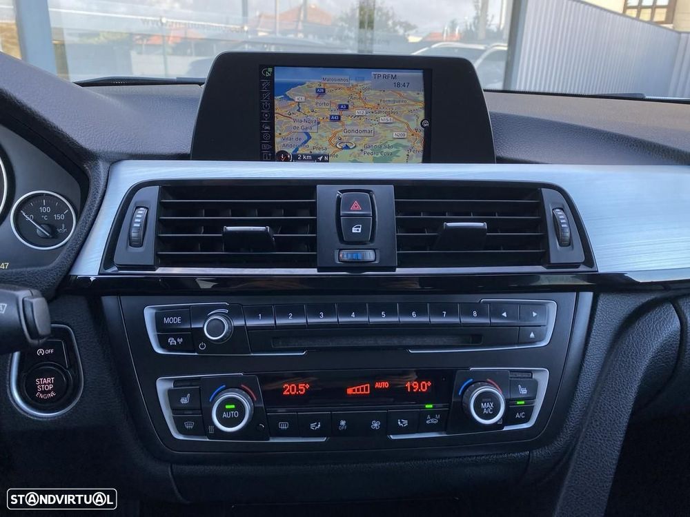 BMW 318 d Pack M - 12