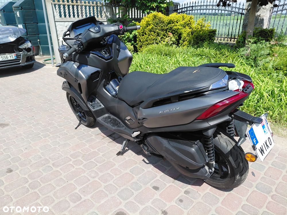 Yamaha Tricity - 4