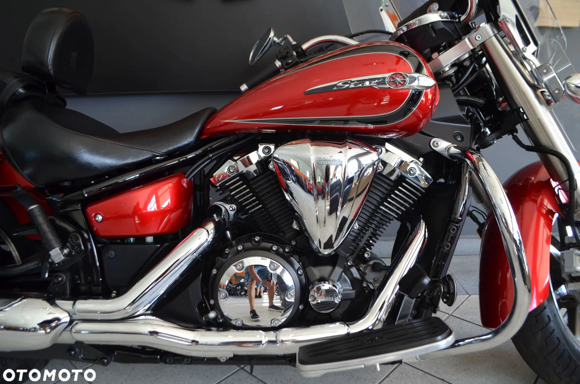 Yamaha XVS - 6