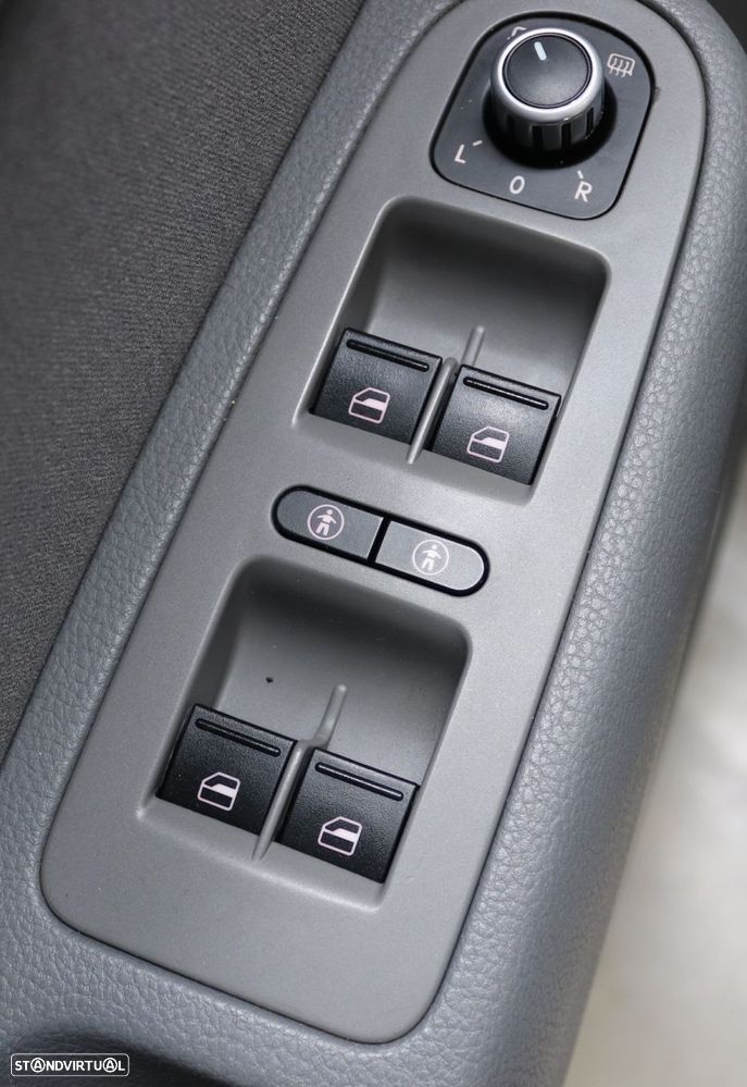 SEAT Alhambra 2.0 TDI Ecomotive DSG Style Viva - 10