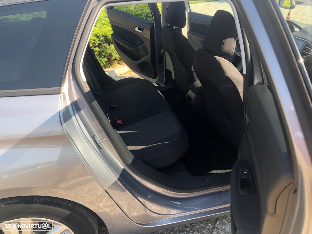 Peugeot 308 SW 1.5 BlueHDi Active - 6