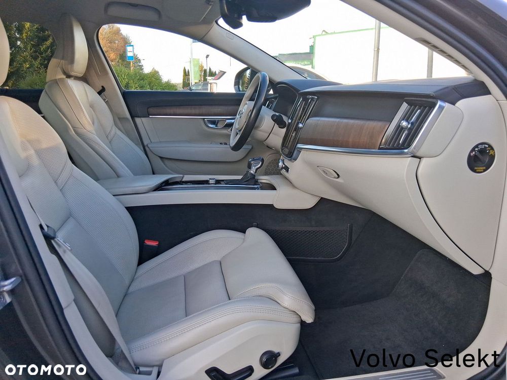 Volvo S90 - 10