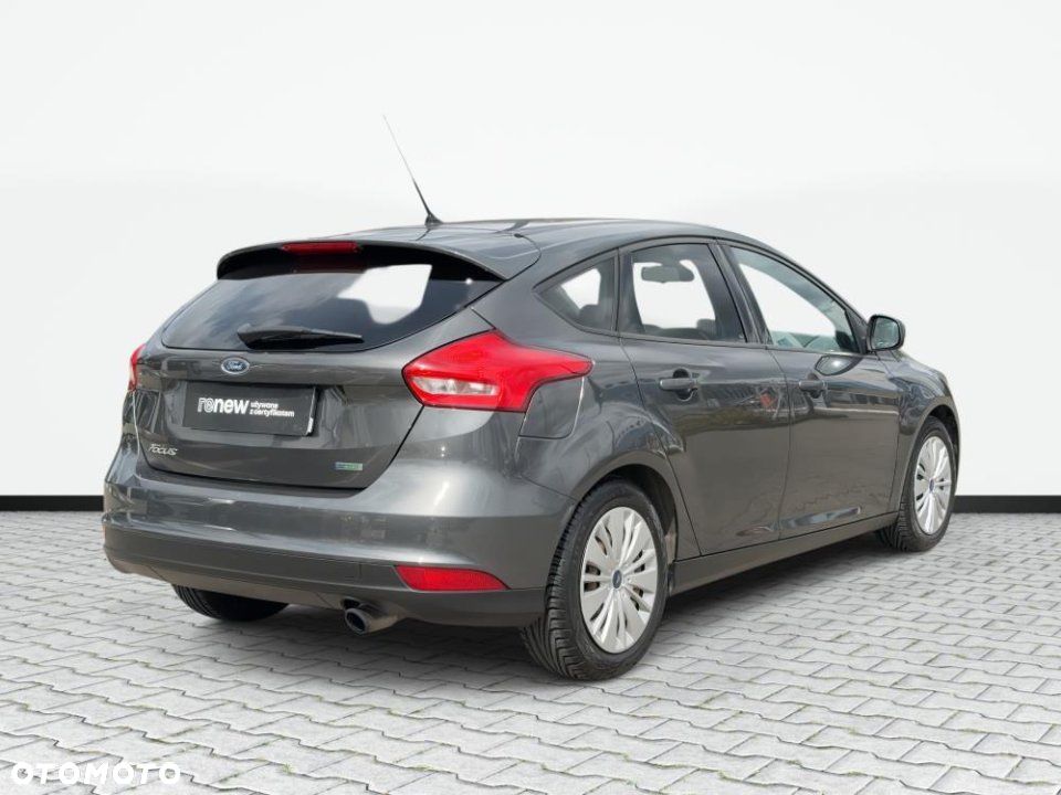 Ford Focus - 17
