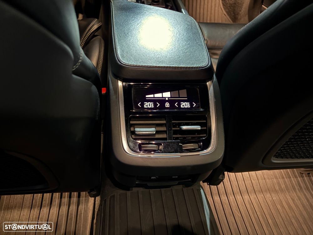 Volvo V90 2.0 D4 Inscription Geartronic - 19