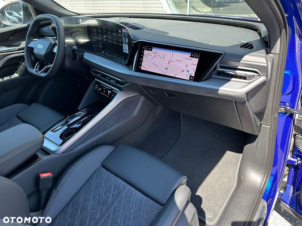 Audi Q5 Sportback - 24
