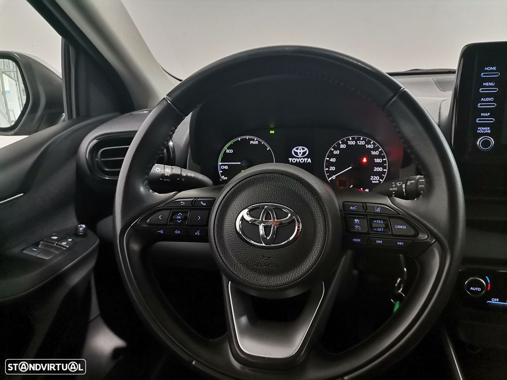 Toyota Yaris 1.5 HDF Comfort Plus - 13