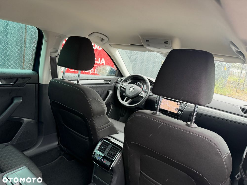Skoda Superb 1.4 TSI ACT Sportline DSG - 11