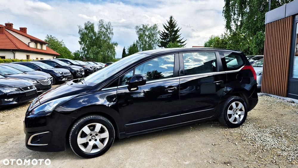 Peugeot 5008 1.6 Premium - 19