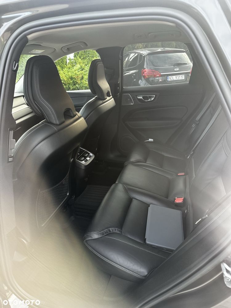 Volvo XC 60 - 6