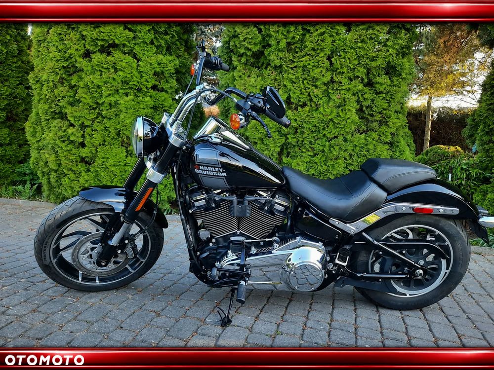 Harley-Davidson Softail Sport Glide - 1