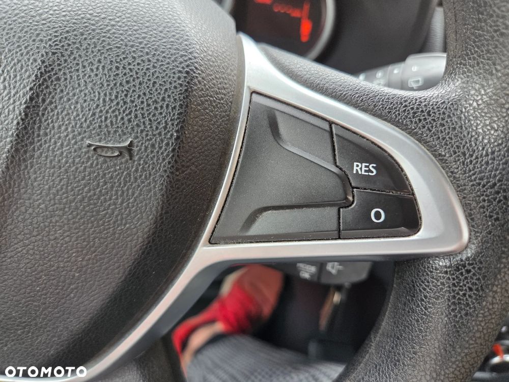 Dacia Lodgy 1.6 SCe Laureate S&S - 14