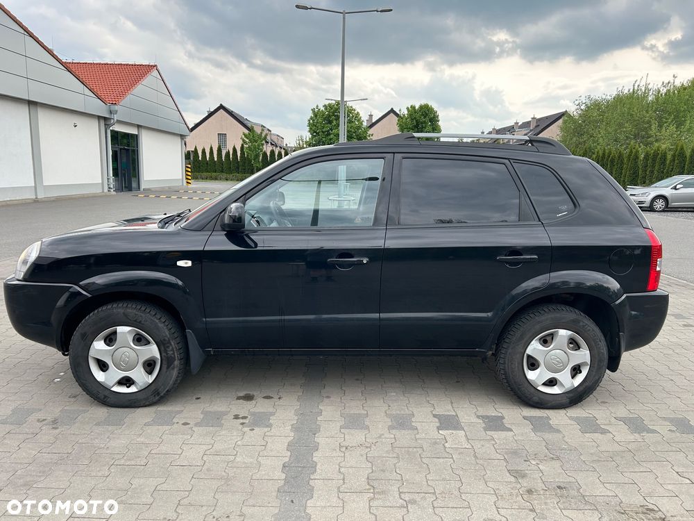 Hyundai Tucson 2.0 Comfort 2WD - 2