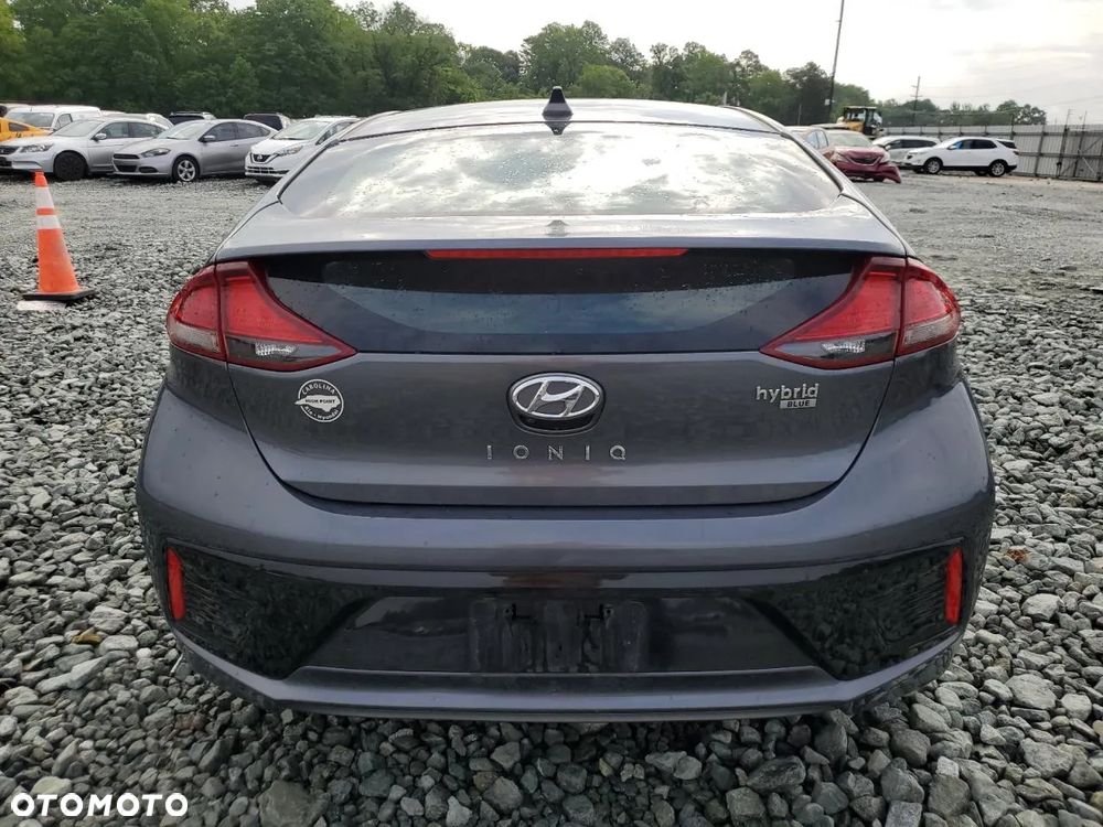Hyundai IONIQ hybrid Premium - 6