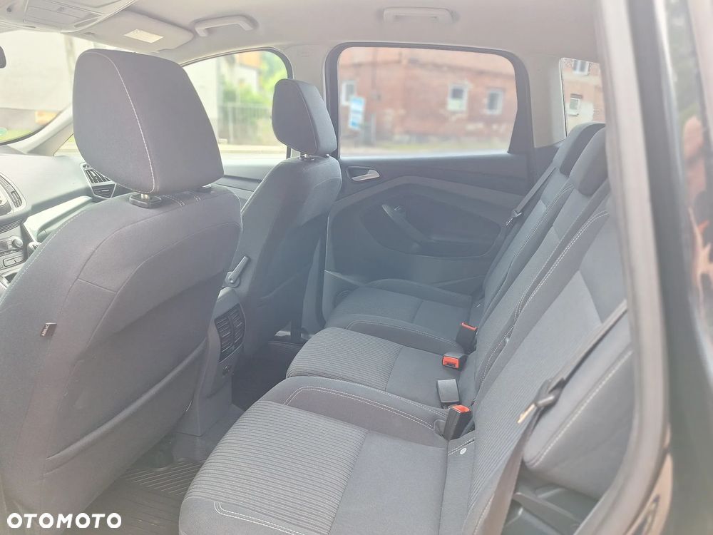 Ford C-MAX - 16