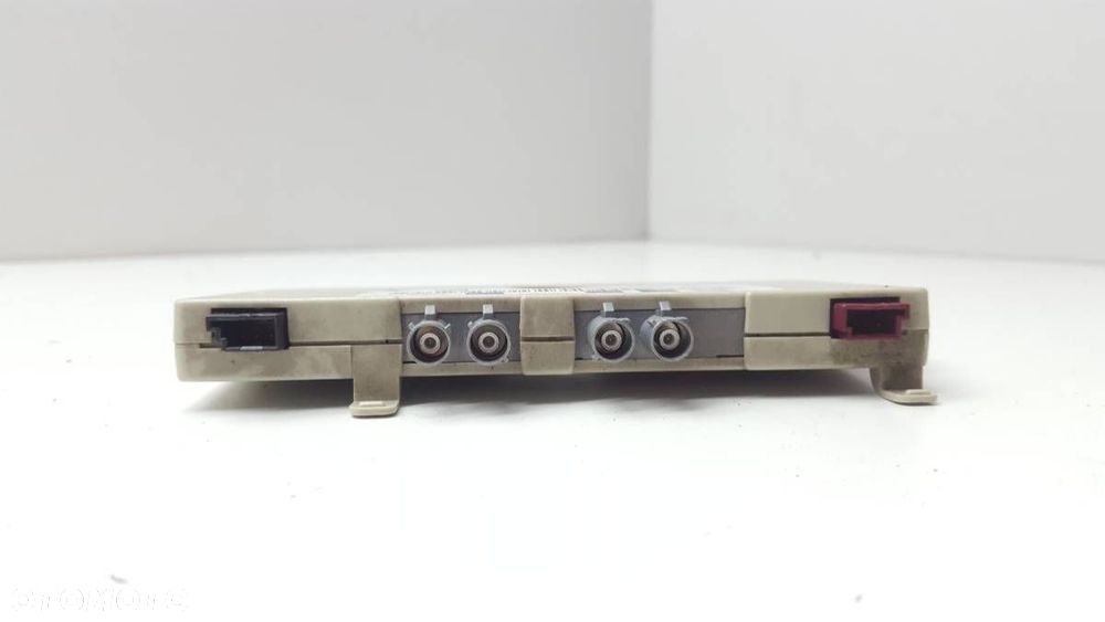 WZMACNIACZ ANTENOWY BMW E93 2008 6950181 - 2