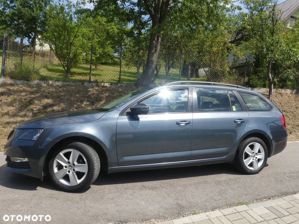 Skoda Octavia 1.6 TDI Ambition - 9