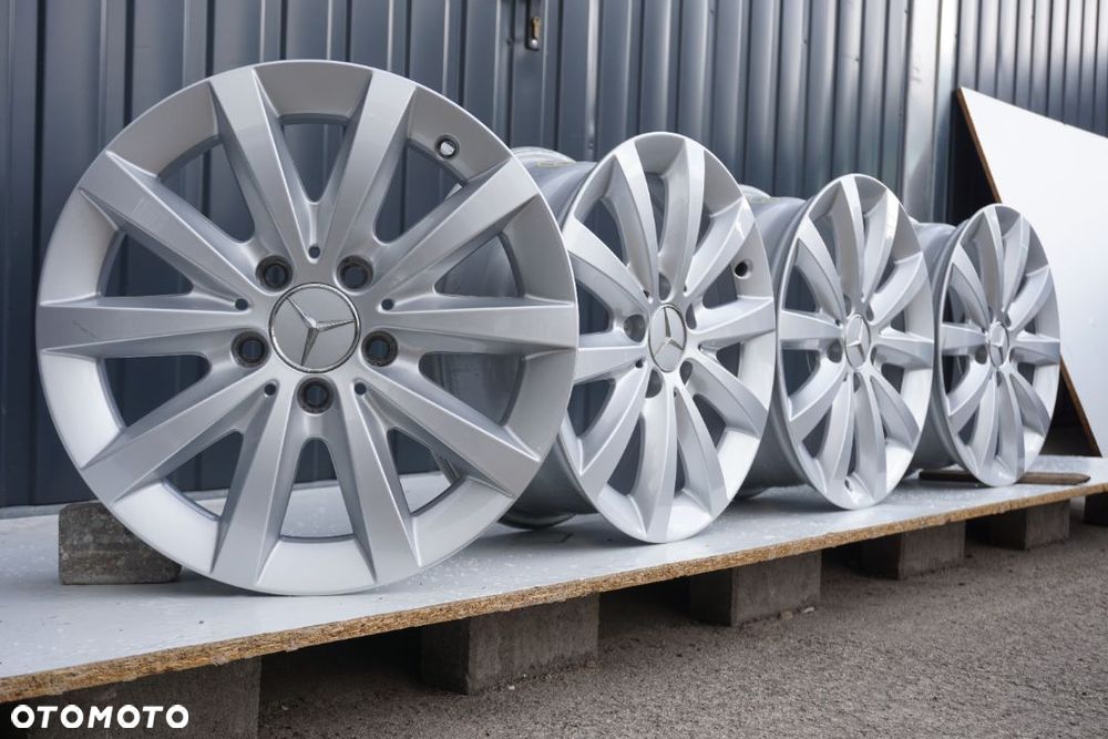 Mercedes W246 5x112 16 8,5J et49 - 2