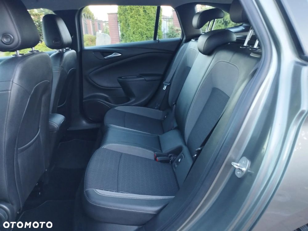 Opel Astra 1.5 D Start/Stop Business Edition - 12