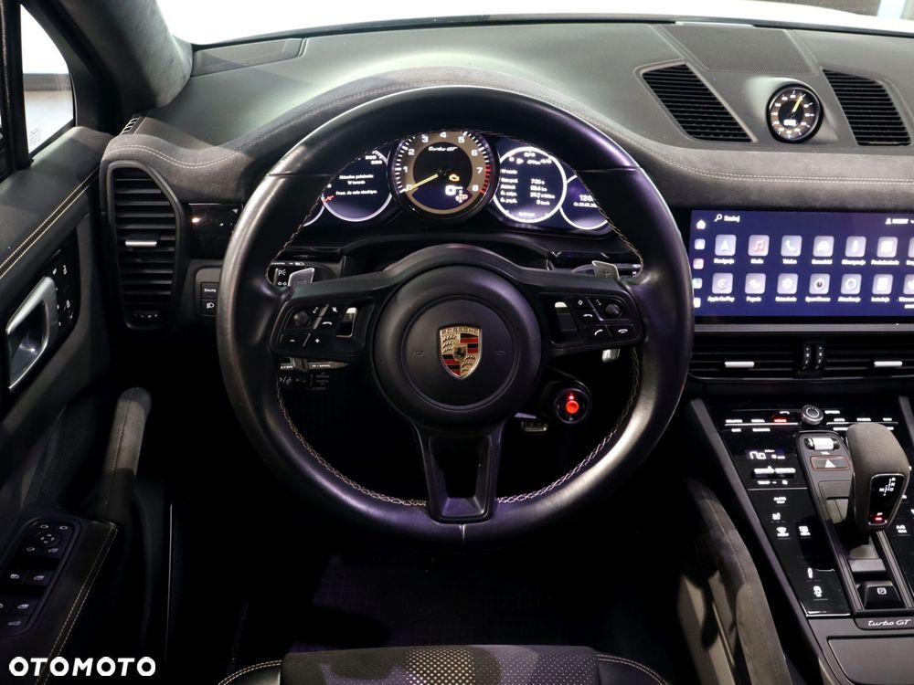 Porsche Cayenne Turbo GT - 20