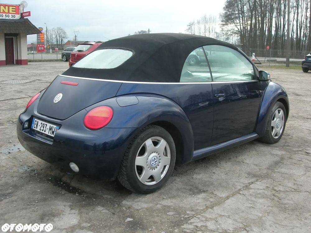 Volkswagen New Beetle Cabriolet 1.6 - 6