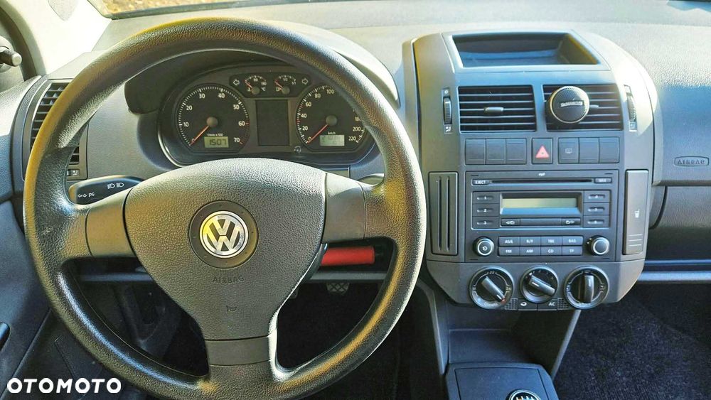 Volkswagen Polo - 5
