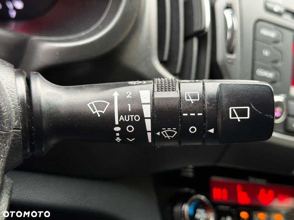 Kia Sportage ver-2-0-xl-2wd - 21