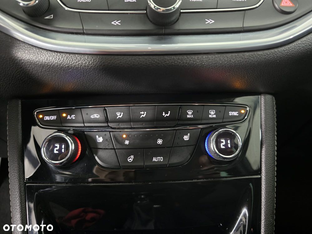 Opel Astra 1.6 BiTurbo D (CDTI) Start/Stop Innovation - 15