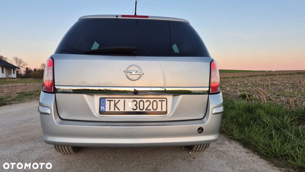 Opel Astra 1.4 Edition 111 Jahre - 11