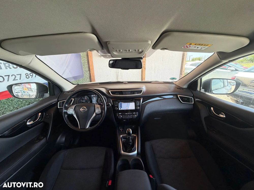 Nissan Qashqai 1.5 DCI N-Connecta - 6