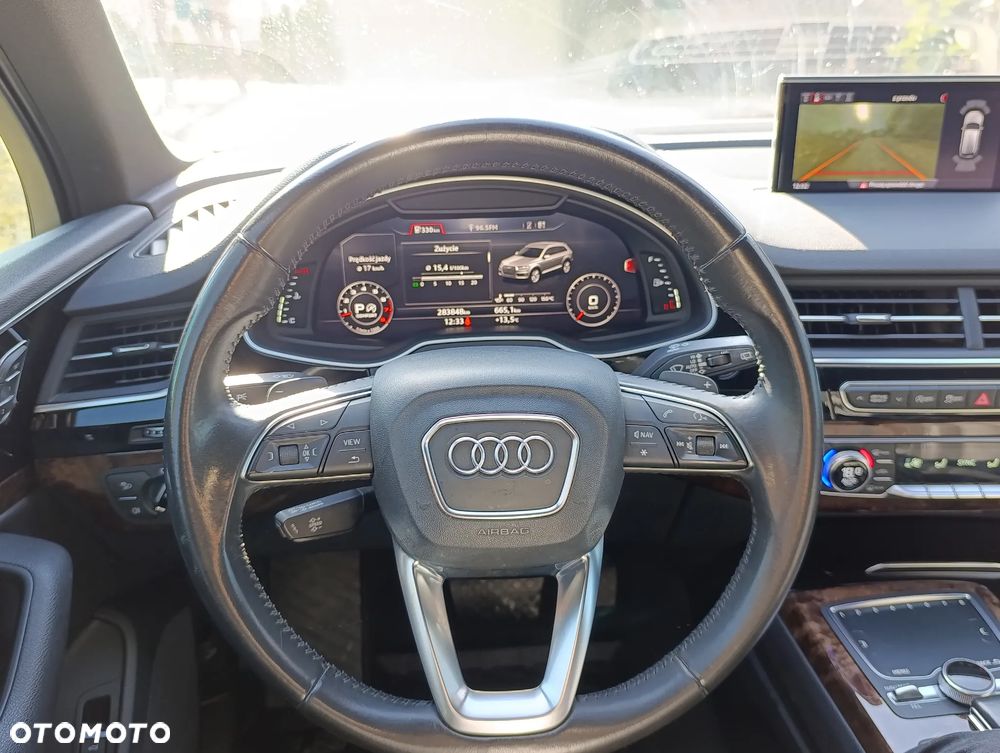 Audi Q7 - 10