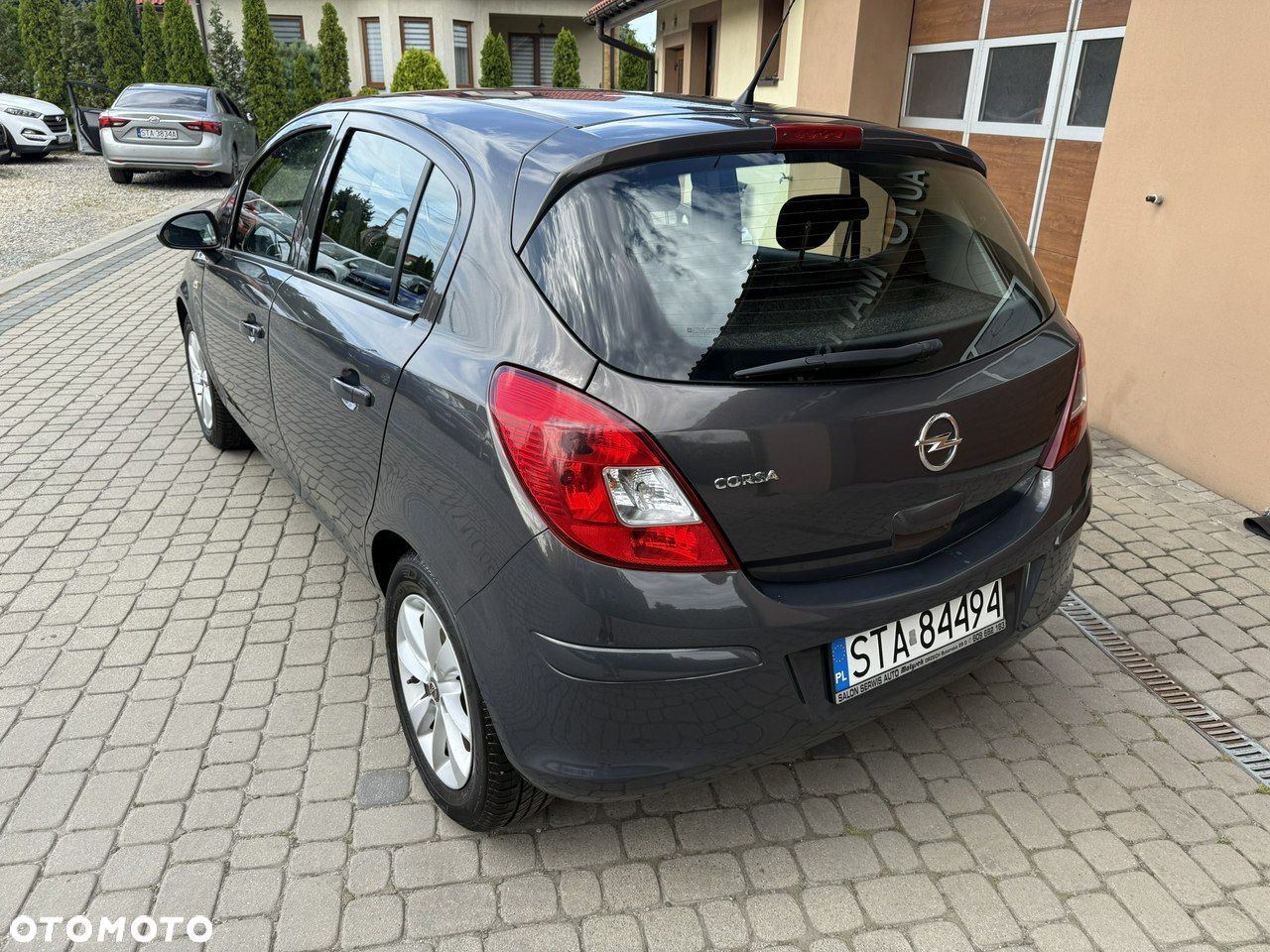 Opel Corsa 1.4 16V Active - 9