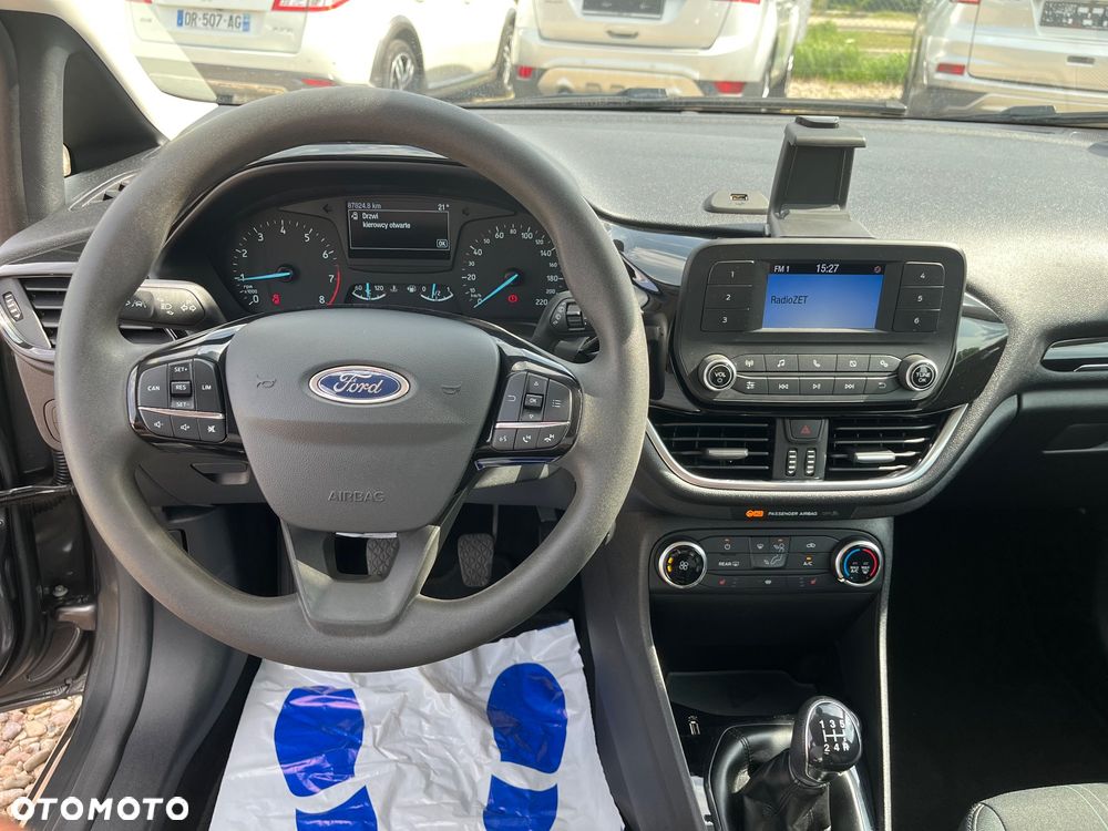 Ford Fiesta 1.1 COOL&CONNECT - 10